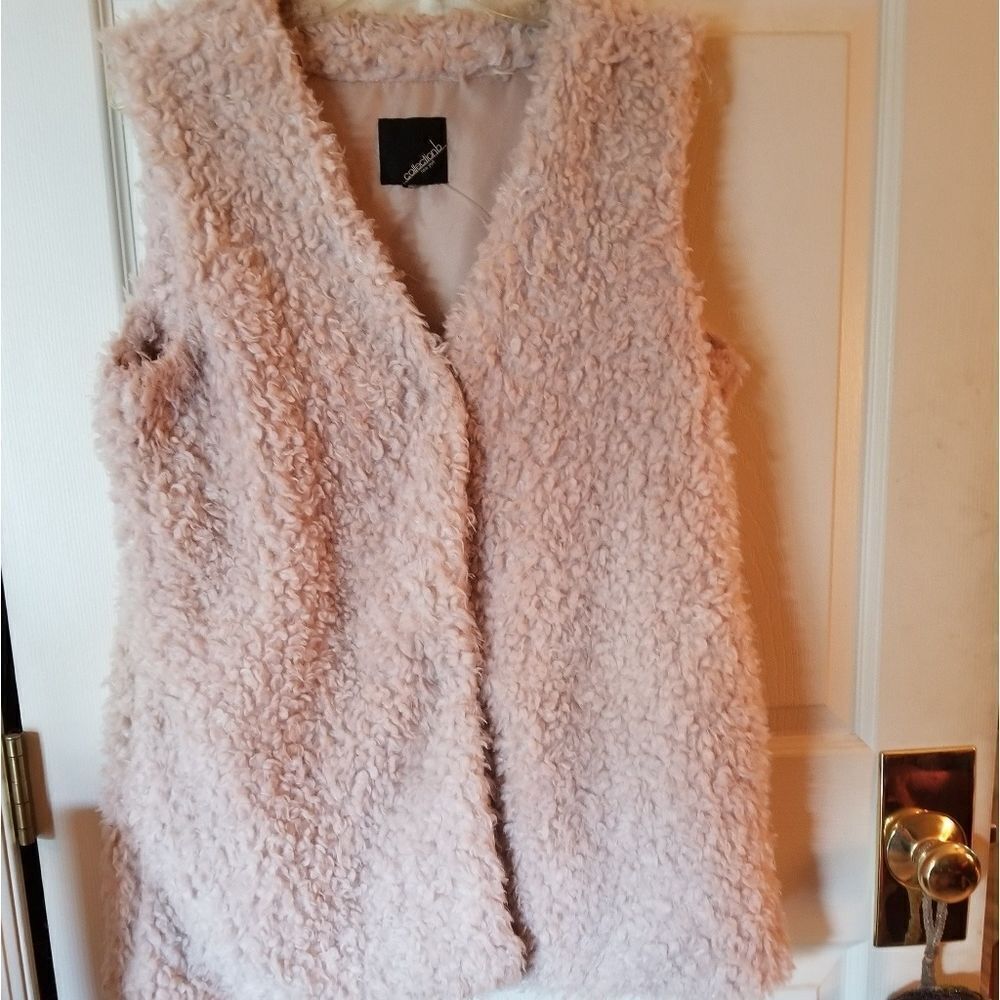 BEIGE FUZZY VEST FROM LORD & TAYLOR